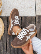 Retro-Sneaker mit Blockabsatz