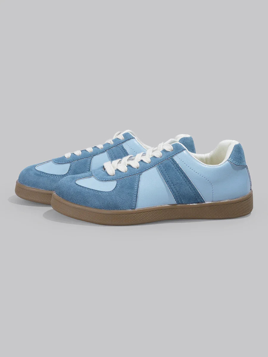Retro Casual Sneakers