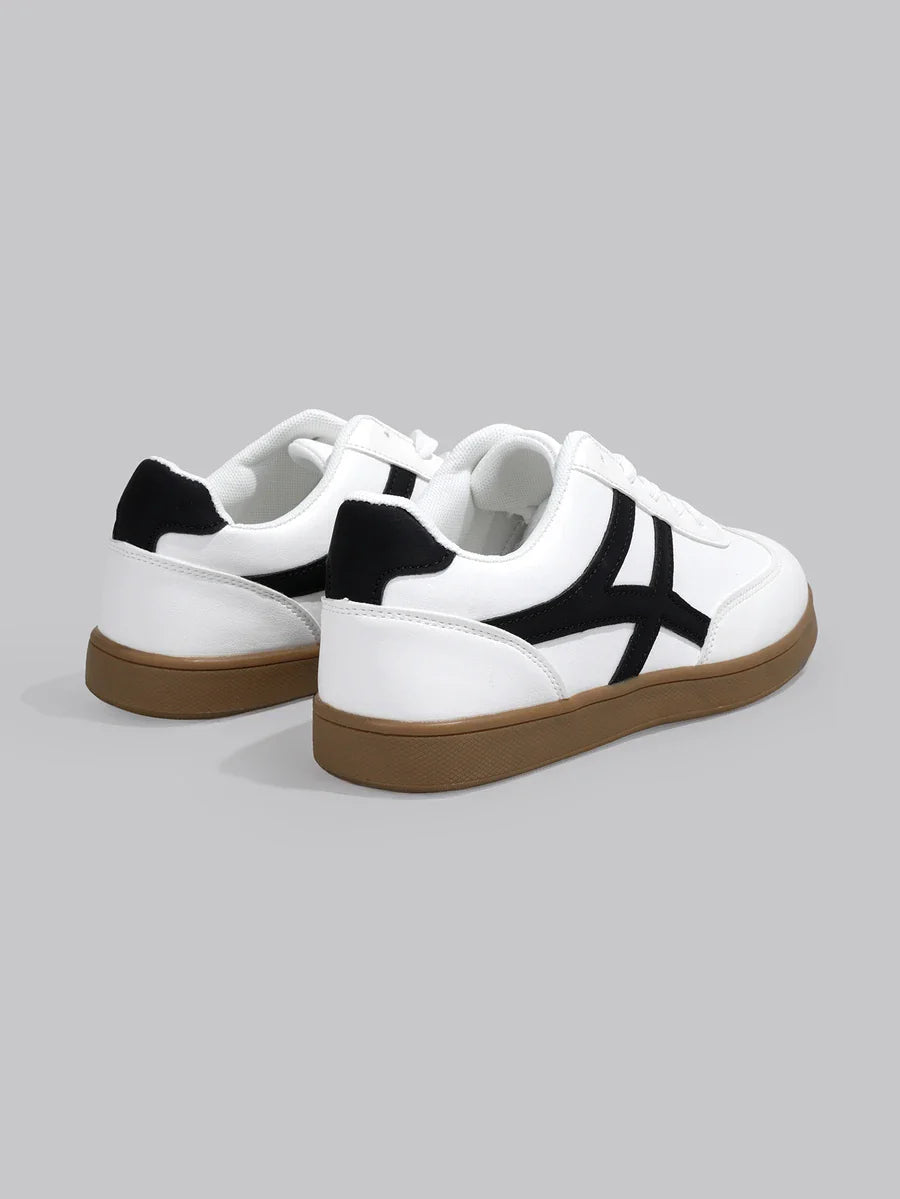 Vintage Casual Sneakers