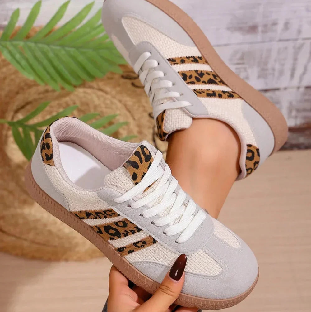 [Limited Edition] Samba Retro Leopard Sneaker